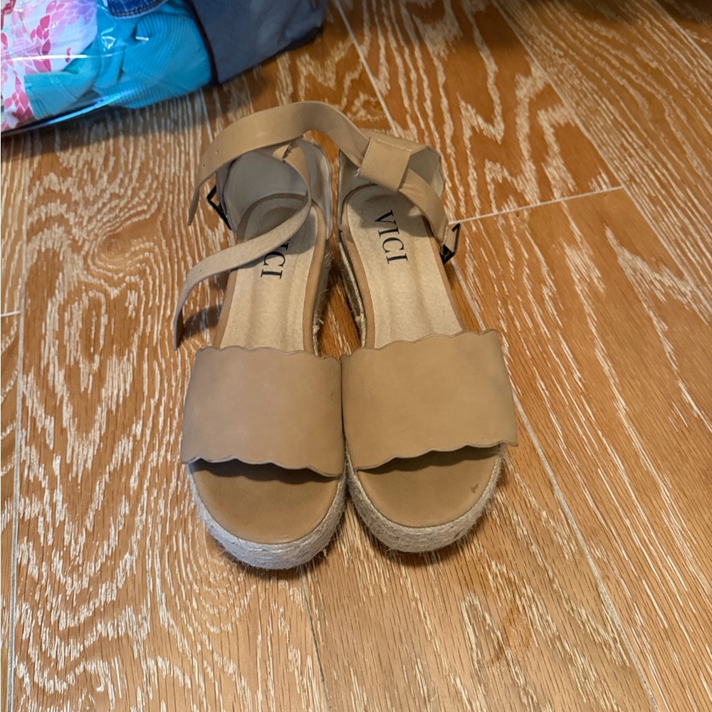 VICI Tan Scalloped Espadrille Wedge Sandals